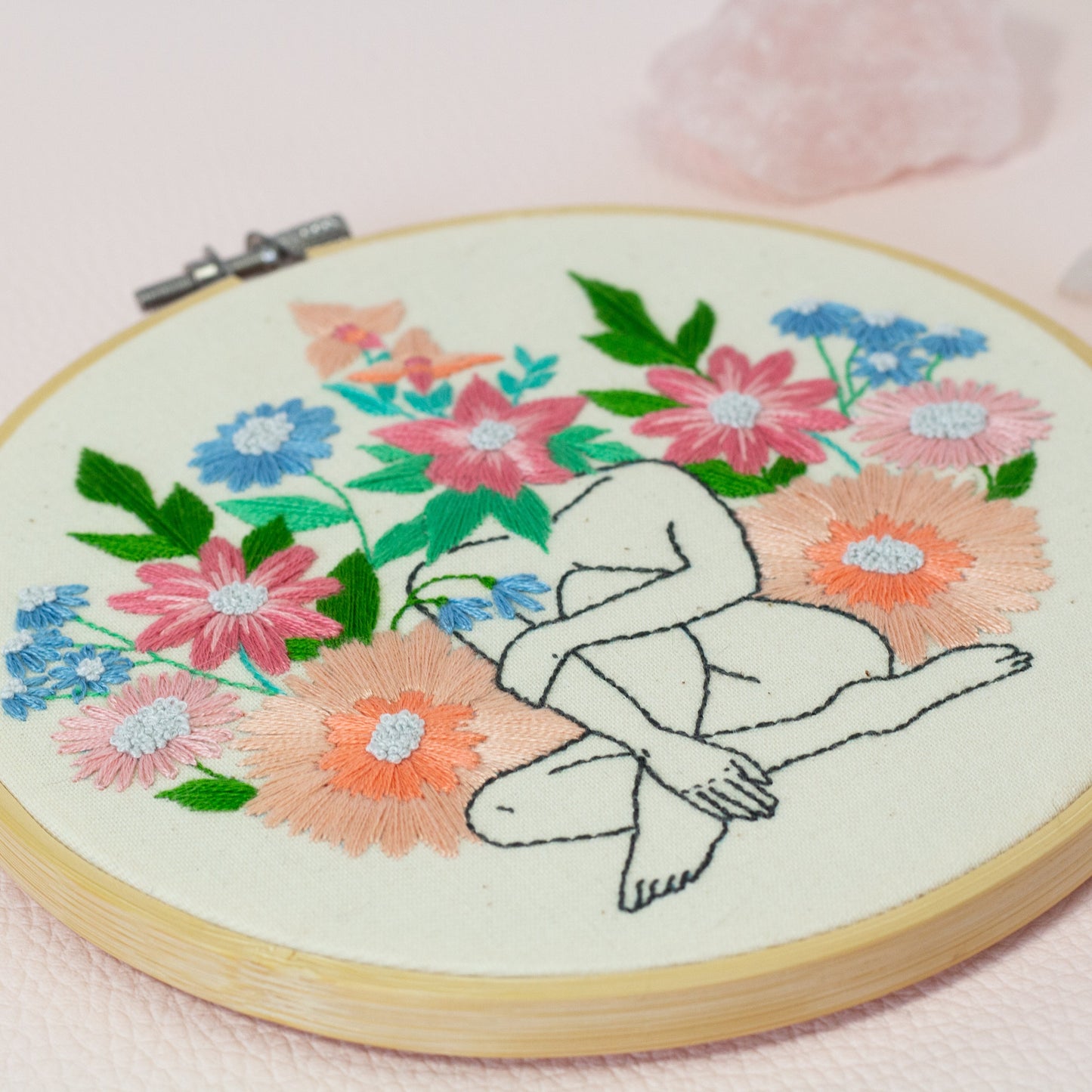 Blooming Mind – Floral Embroidered Hoop Art 🌿