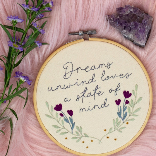 🌿 Dreams Unwind – Stevie Nicks Embroidered Hoop 🌿