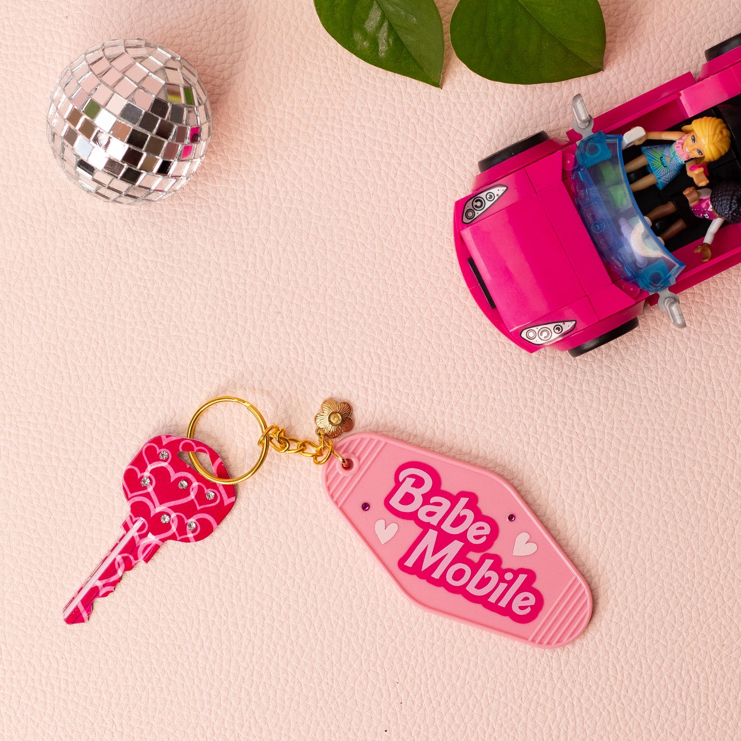 💖 'Babe Mobile' Barbie-Inspired Keychain with Daisy Charm